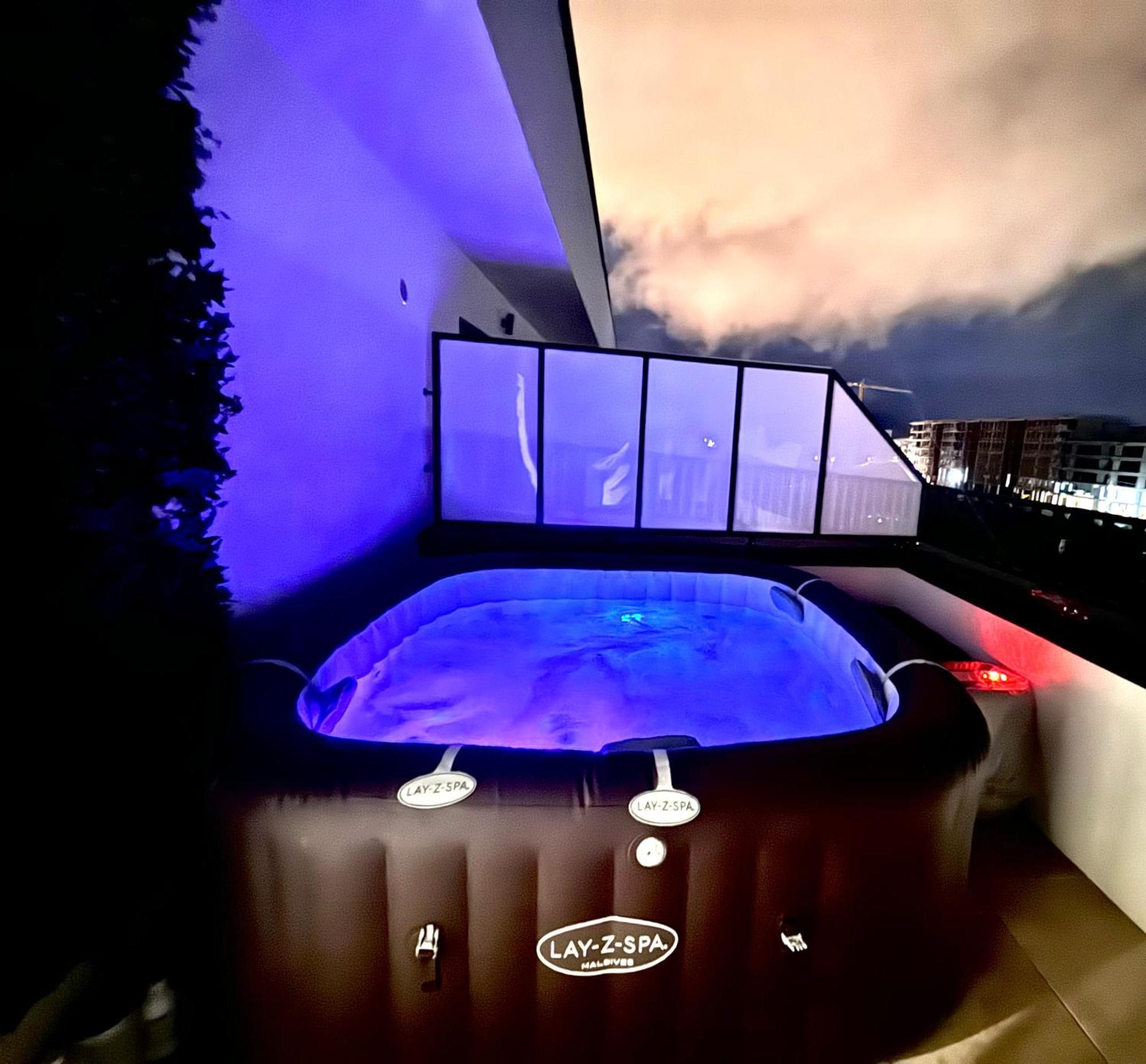 Luxury Apartment Sinuhe Брашов Экстерьер фото