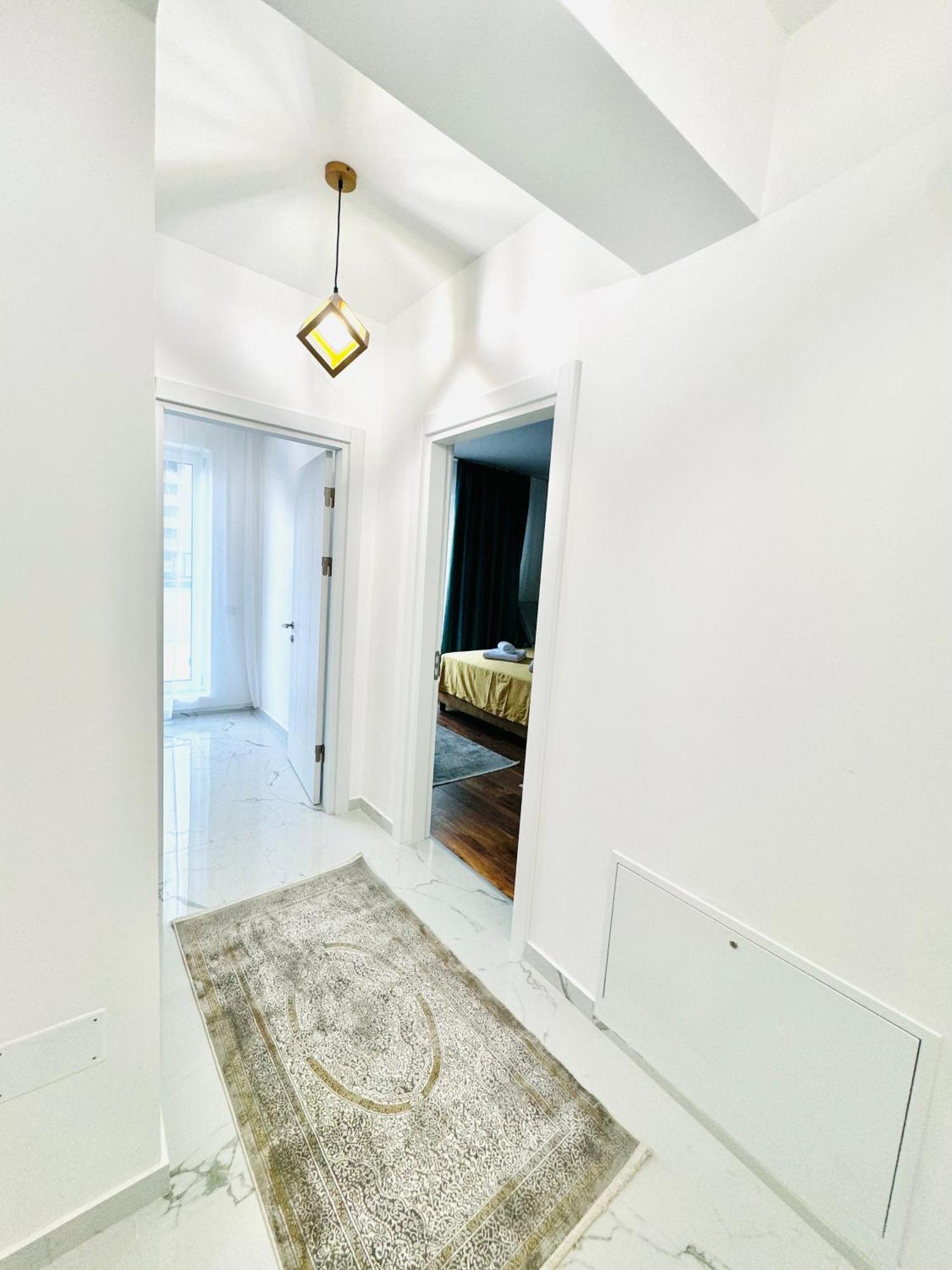 Luxury Apartment Sinuhe Брашов Экстерьер фото